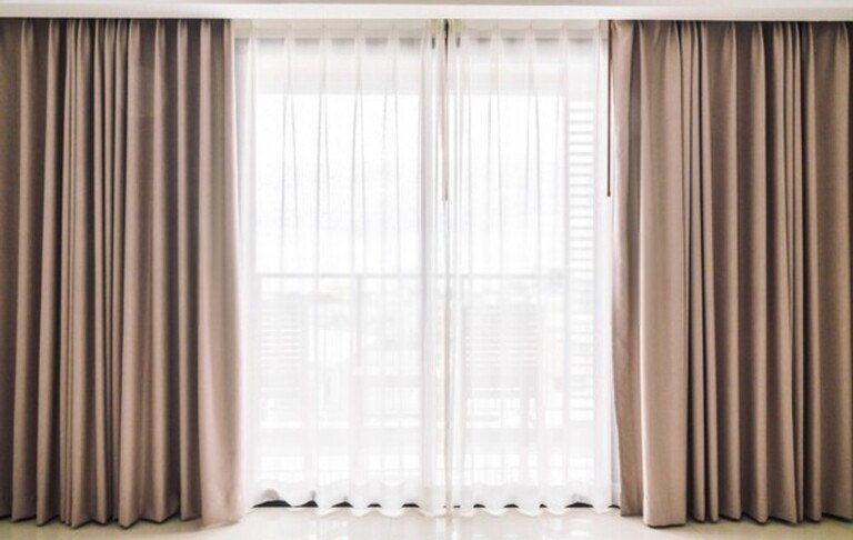 How To Soundproof A Room From Outside Noise? How To Soundproof A Room From Outside Noise?