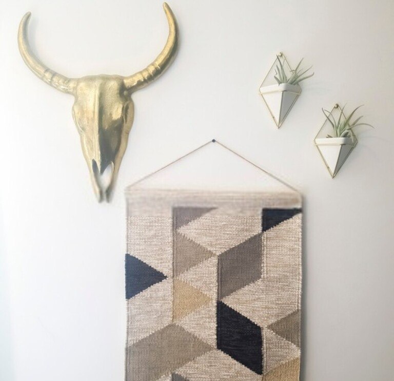 Genius Ways To Decorate A Blank Wall