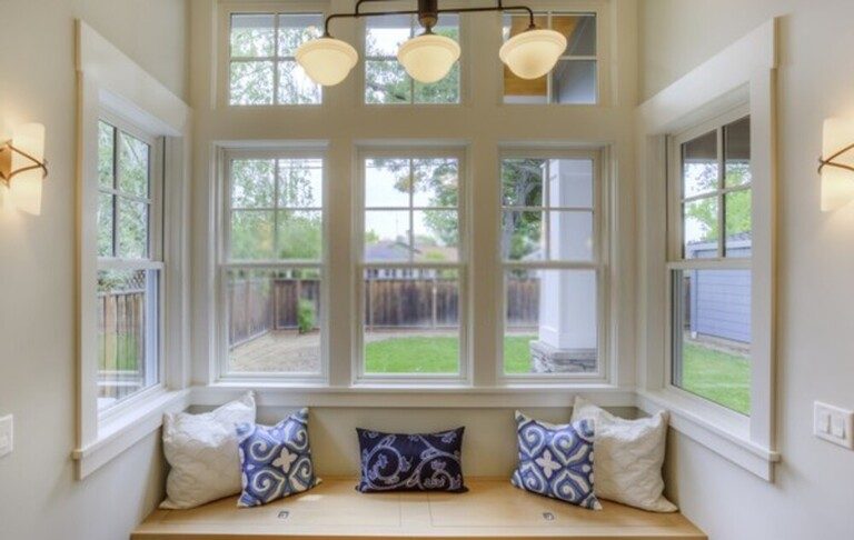 Best Ideas for a Living Room without a Sofa (Alternative Seating)