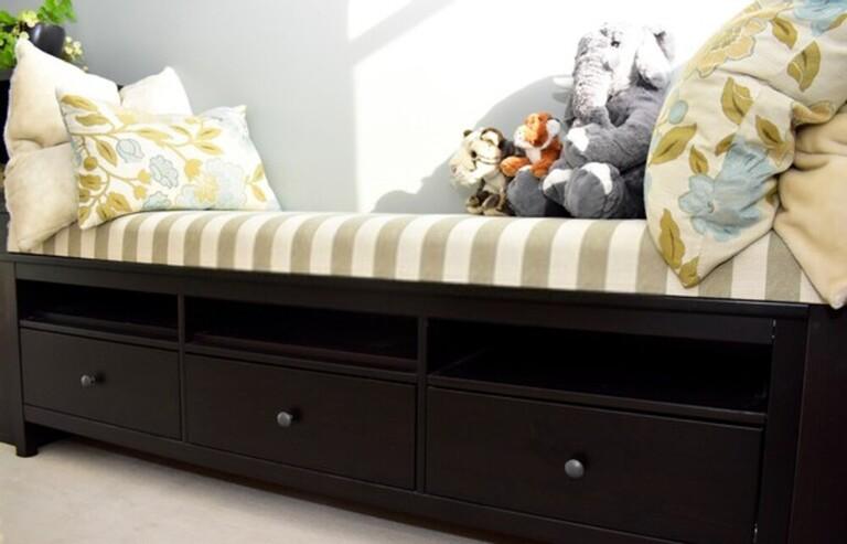 Best Ideas for a Living Room without a Sofa (Alternative Seating) Best Ideas for a Living Room without a Sofa (Alternative Seating)