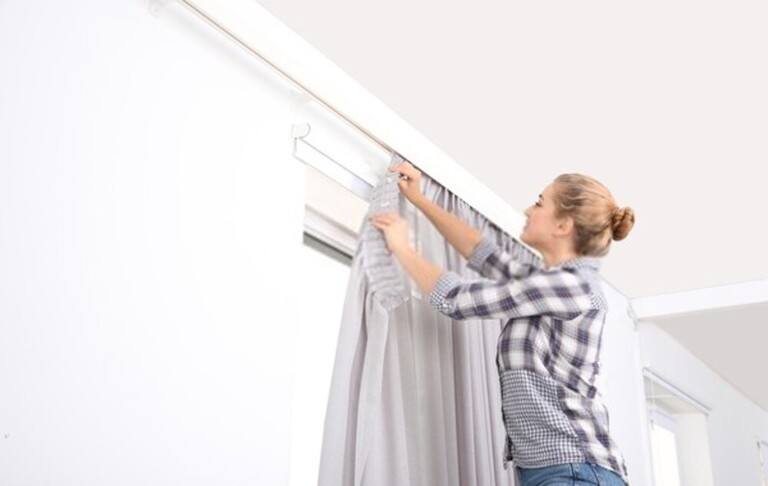 How To Update Living Room On A Budget?