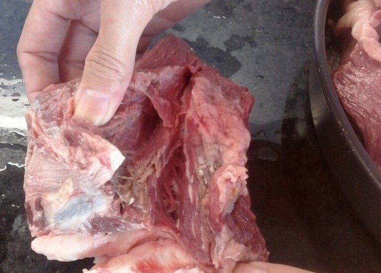 How to Tell if Steak is Bad, Gone off, or Spoiled