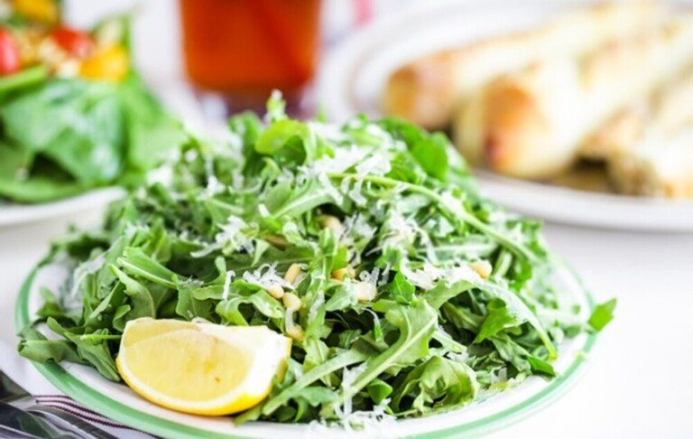 What goes with pasta as a side dish? What goes with pasta as a side dish?