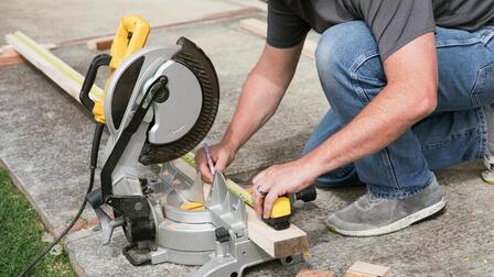 6 Best Miter Saws For Beginners Of 2025 6 Best Miter Saws For Beginners Of 2025