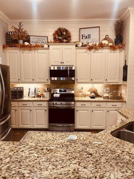 New Ways to Decorate Above Your Kitchen Cabinets New Ways to Decorate Above Your Kitchen Cabinets