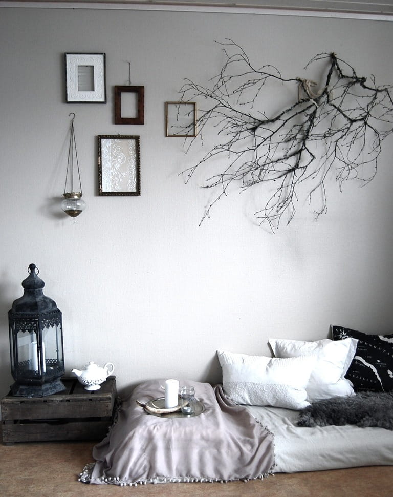 How To Decorate Your Large Blank Wall? How To Decorate Your Large Blank Wall?