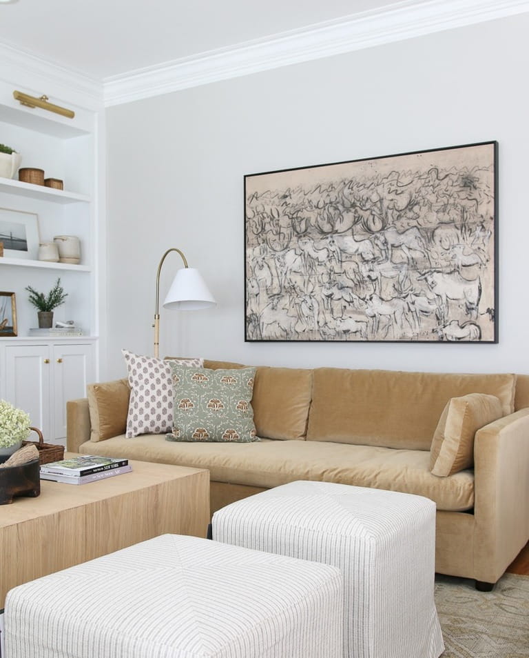 How To Decorate Your Large Blank Wall? How To Decorate Your Large Blank Wall?