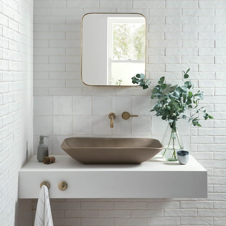 Bathroom Tile Solutions for a More Spacious Feel