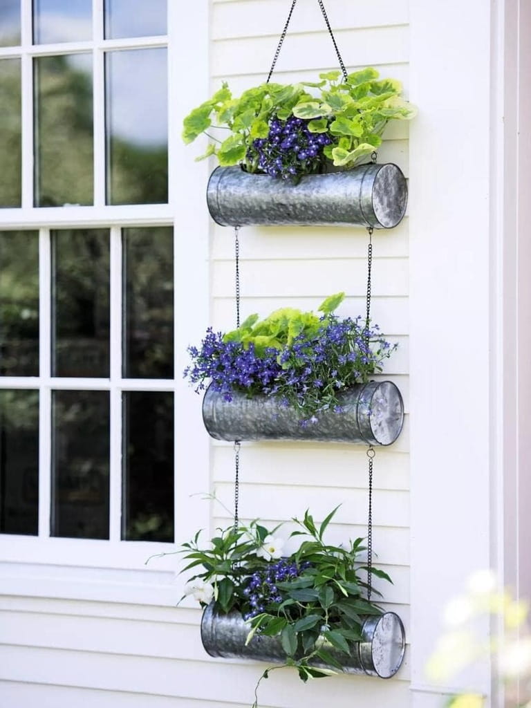 25 Vibrant Hanging Planter Ideas for Your Front Porch 25 Vibrant Hanging Planter Ideas for Your Front Porch