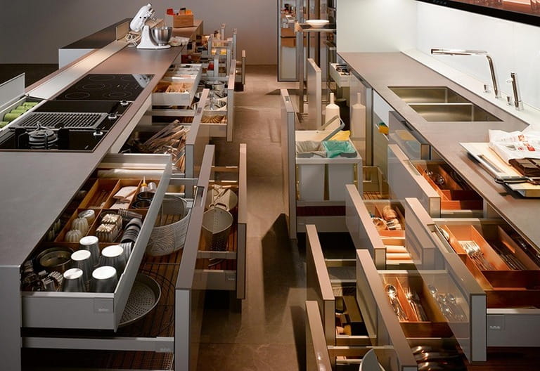 The Minimalist Kitchen Revolution: Simple Ideas, Big Impact The Minimalist Kitchen Revolution: Simple Ideas, Big Impact