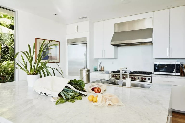 The Minimalist Kitchen Revolution: Simple Ideas, Big Impact The Minimalist Kitchen Revolution: Simple Ideas, Big Impact