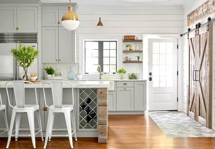Rustic Charm: Big Ideas for Small Farmhouse Kitchens Rustic Charm: Big Ideas for Small Farmhouse Kitchens