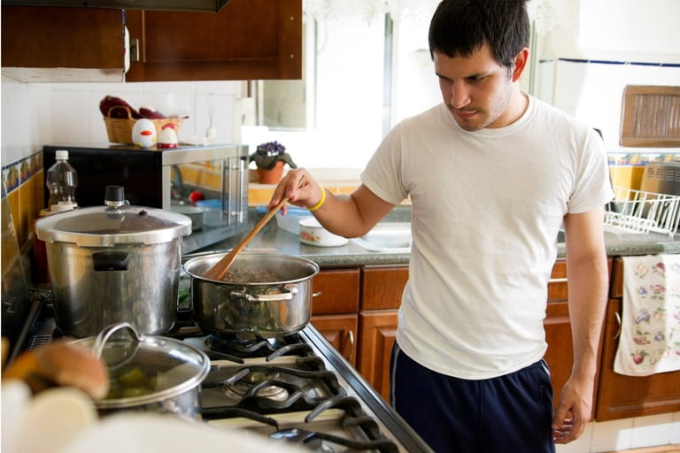 The Truth About That Awful Kitchen Odor — What You’re Overlooking The Truth About That Awful Kitchen Odor — What You’re Overlooking