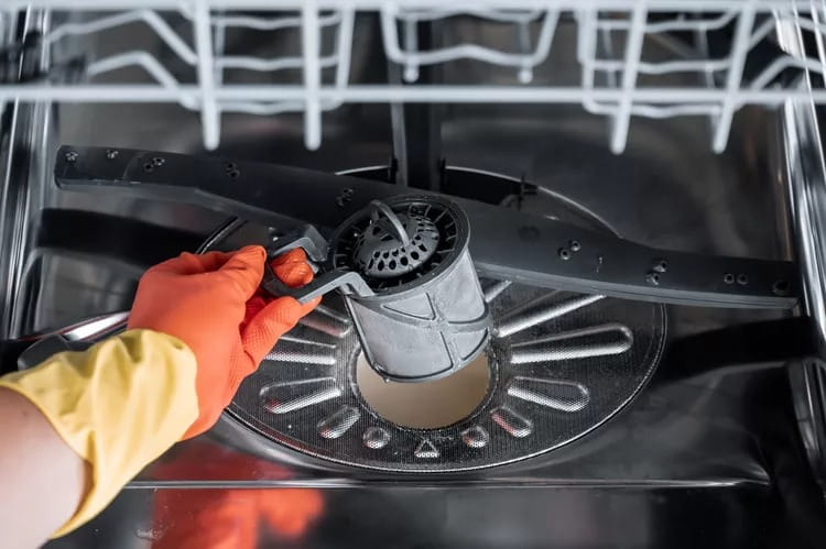 The Truth About That Awful Kitchen Odor — What You’re Overlooking The Truth About That Awful Kitchen Odor — What You’re Overlooking