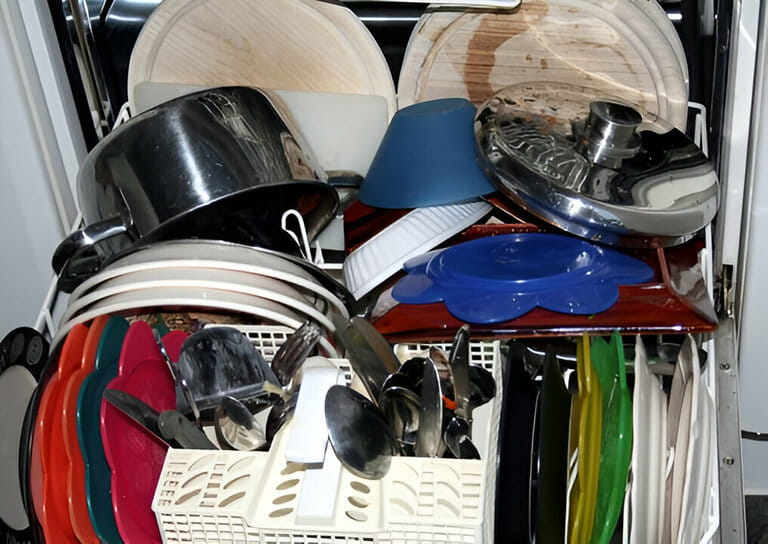 The Truth About That Awful Kitchen Odor — What You’re Overlooking The Truth About That Awful Kitchen Odor — What You’re Overlooking