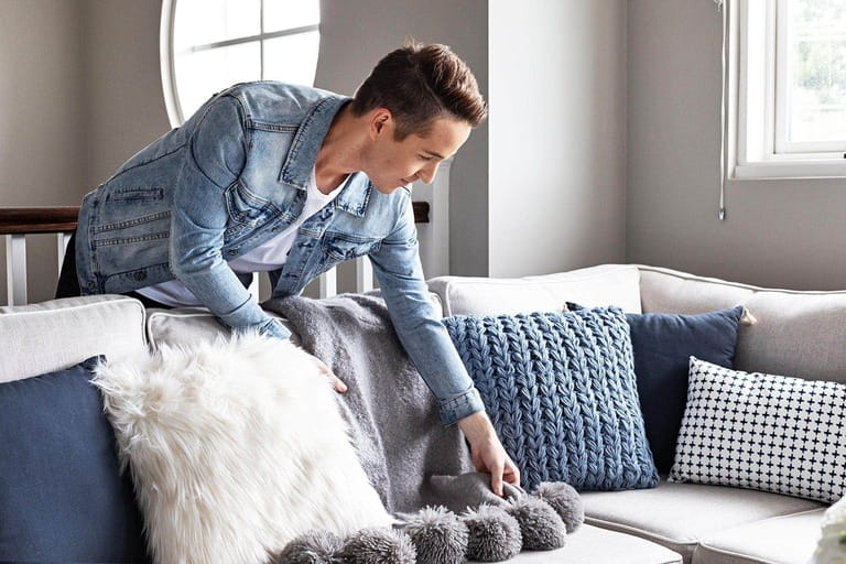 From Drab to Fab: Easy Ways to Make Your Rental Feel Cozy! From Drab to Fab: Easy Ways to Make Your Rental Feel Cozy!