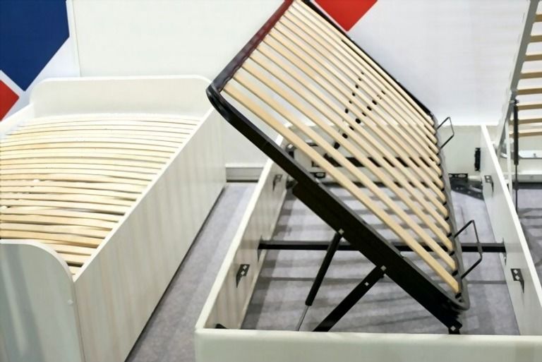 How Can You Arrange Your Bedroom For A Restful Night's Sleep? How Can You Arrange Your Bedroom For A Restful Night's Sleep?