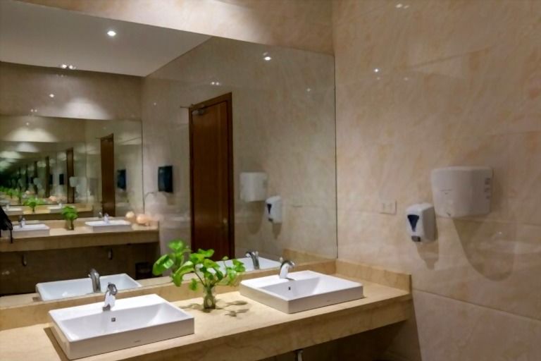 Cheap Bathroom Remodel Ideas For Small Bathrooms