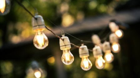 Types Of Outdoor Light Bulbs & Their Uses