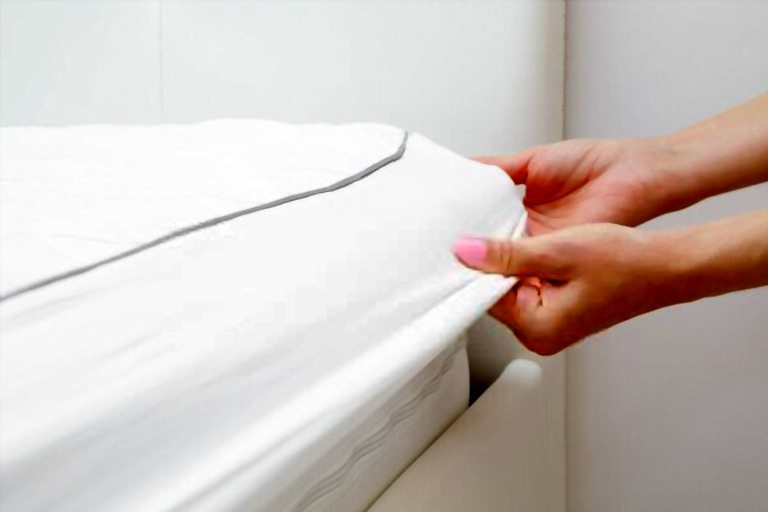 How Can I Make My Bed Feel Like A Luxury Hotel? How Can I Make My Bed Feel Like A Luxury Hotel?