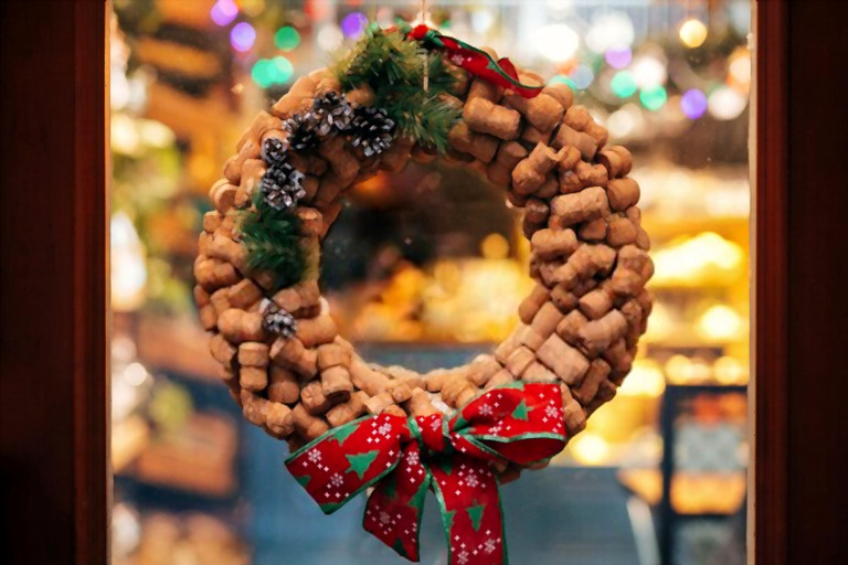How Do You Make Christmas Decorations With Stuff Around The House? How Do You Make Christmas Decorations With Stuff Around The House?