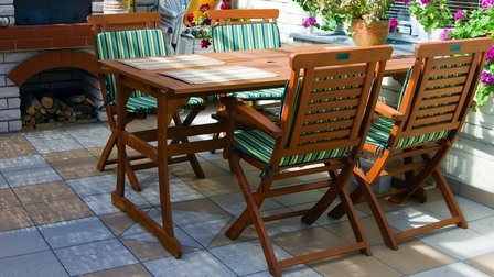 4 Best Extendable Outdoor Dining Tables of 2025
