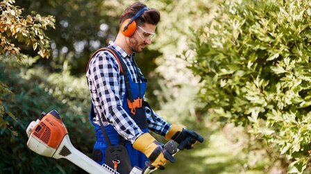 6 Best Headphones For Lawn Mowing of 2026