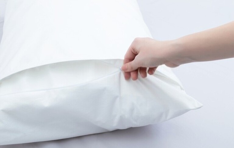 How Do You Make Guests Feel Welcome Overnight? How Do You Make Guests Feel Welcome Overnight?